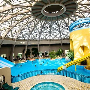 suites-hotel-les-charmilles-spa.tunis-best-hotels.com/