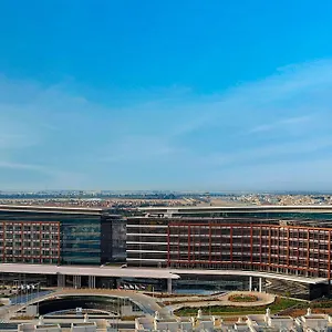מלון Marriott Al Forsan,