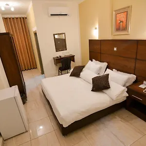 amir-palace-hotel-aqaba.hotelsaqaba.com/