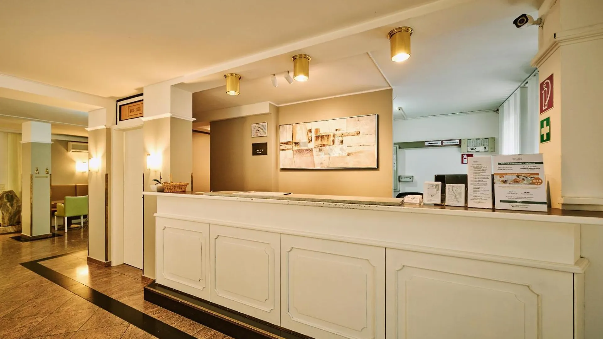 Hotel Deutschmeister Vienna 3*,