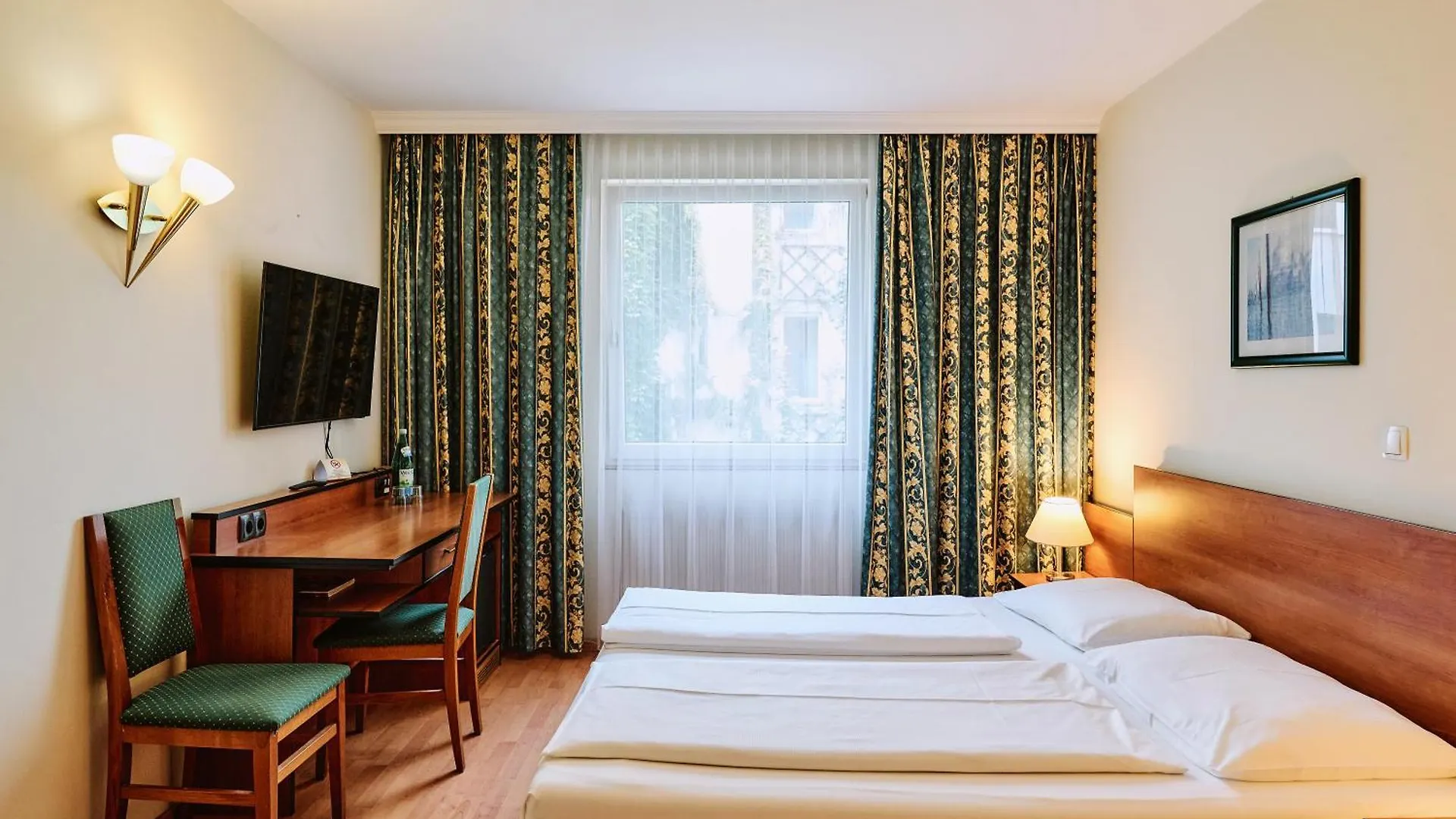 Hotel Deutschmeister Vienna