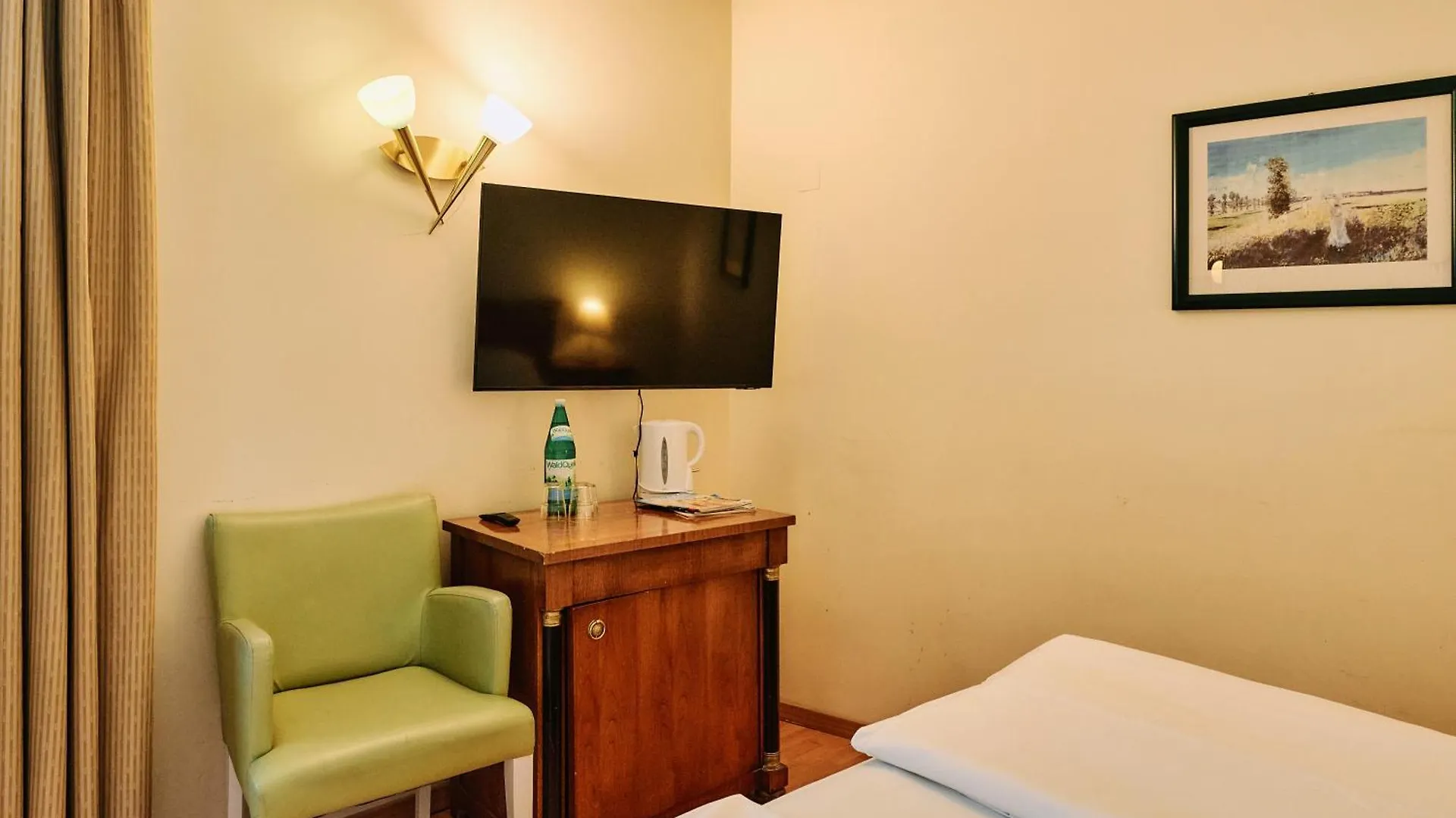 Hotel Deutschmeister Vienna