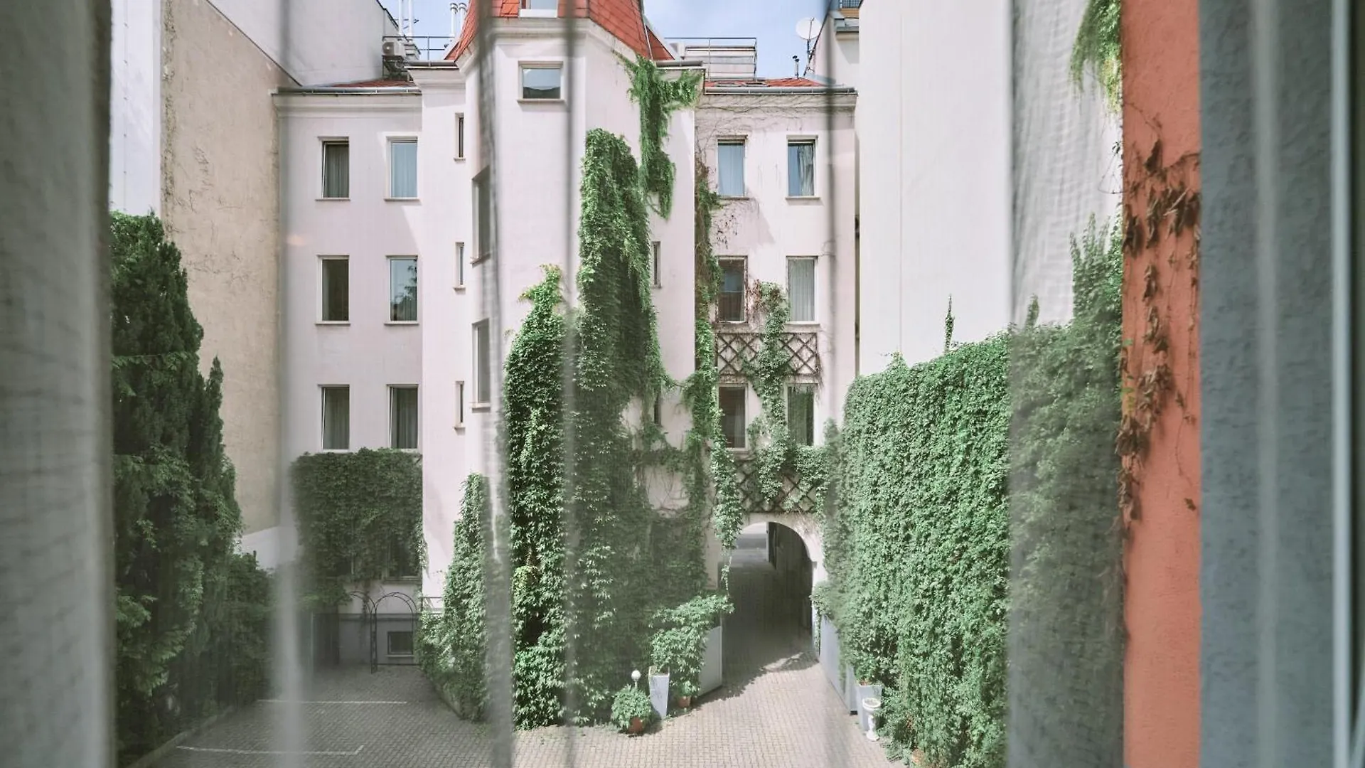 Hotel Deutschmeister Vienna