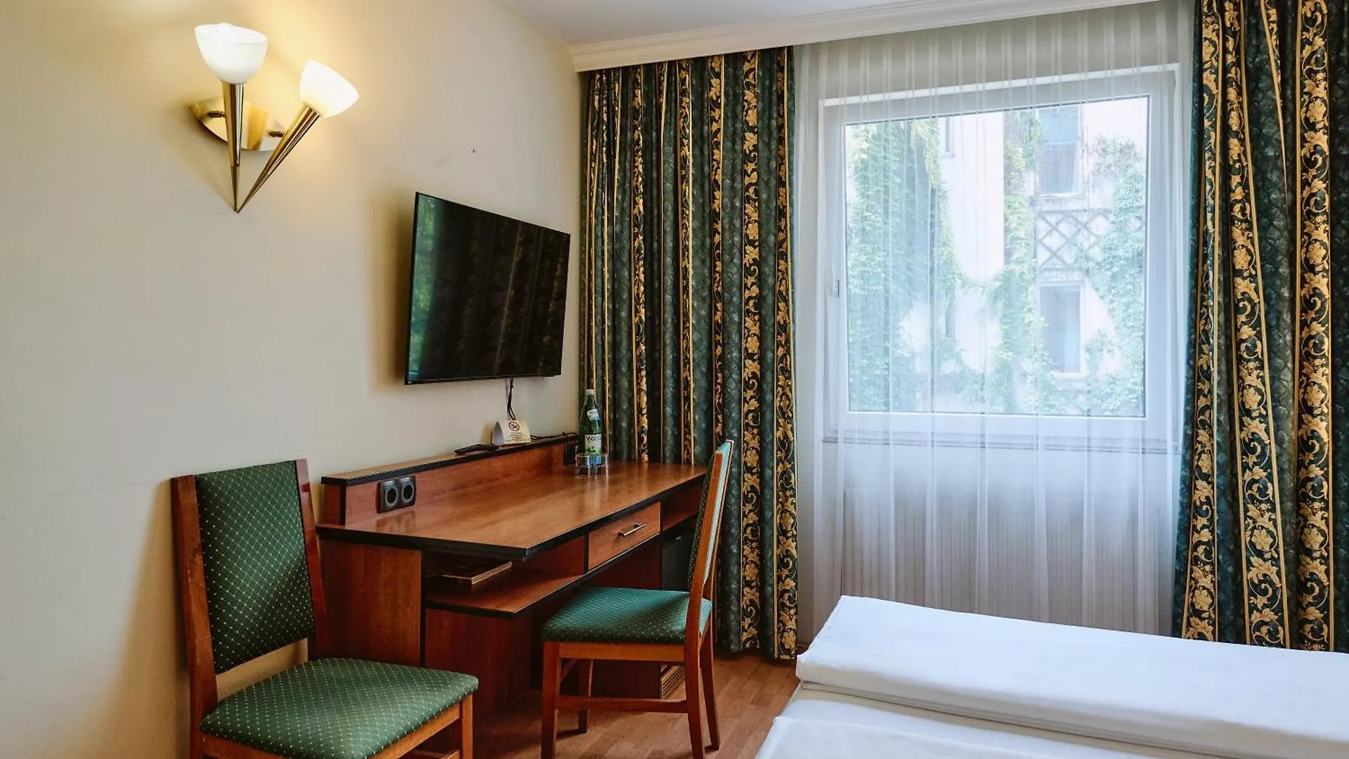 Hotel Deutschmeister Vienna